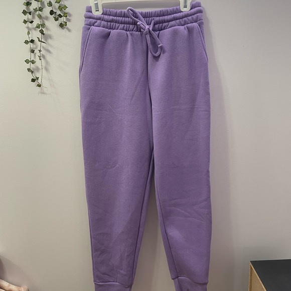 Zenana Lounge Set - Picture 6 of 8